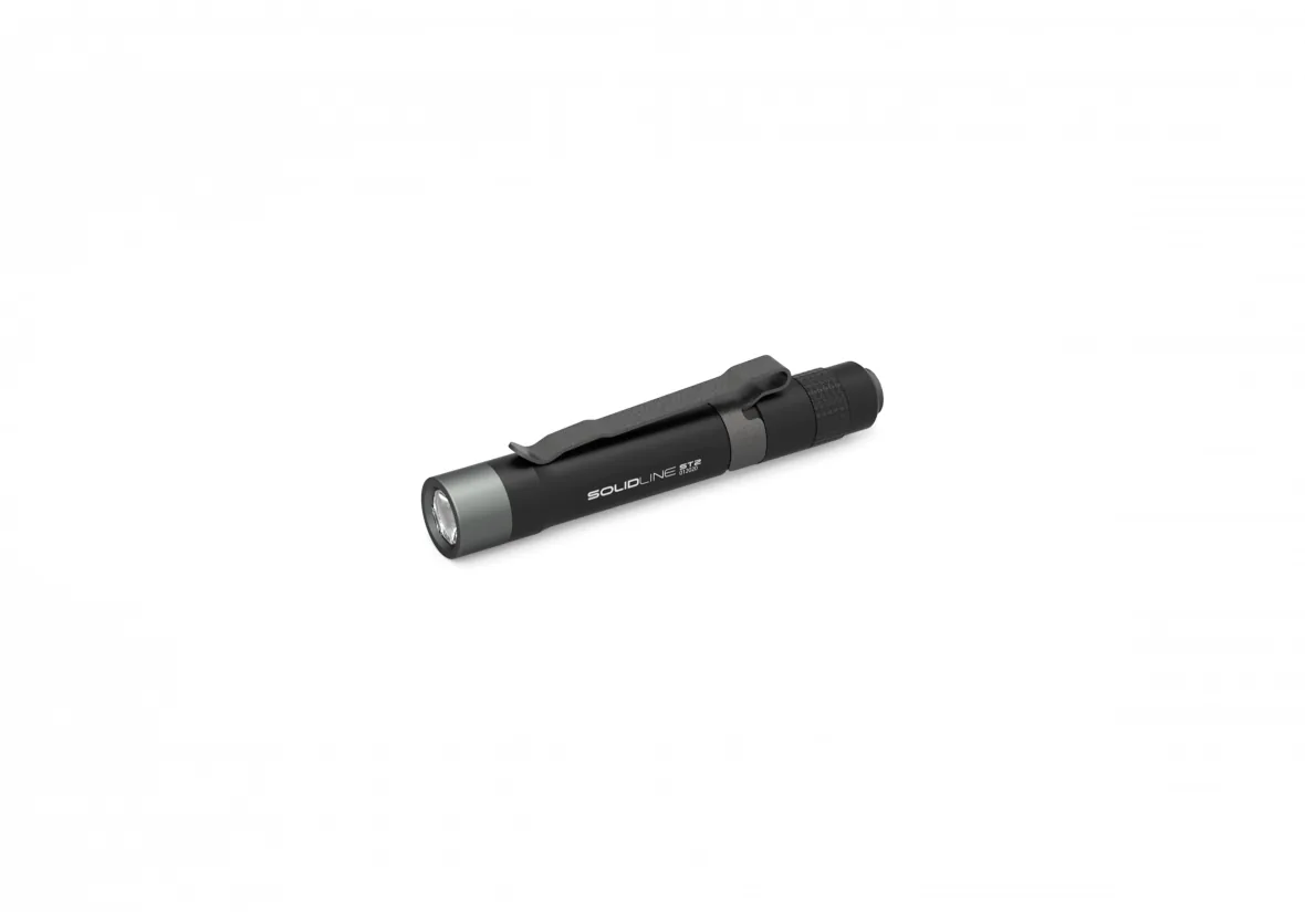 Lanterna Solidline by Ledlenser ST2
