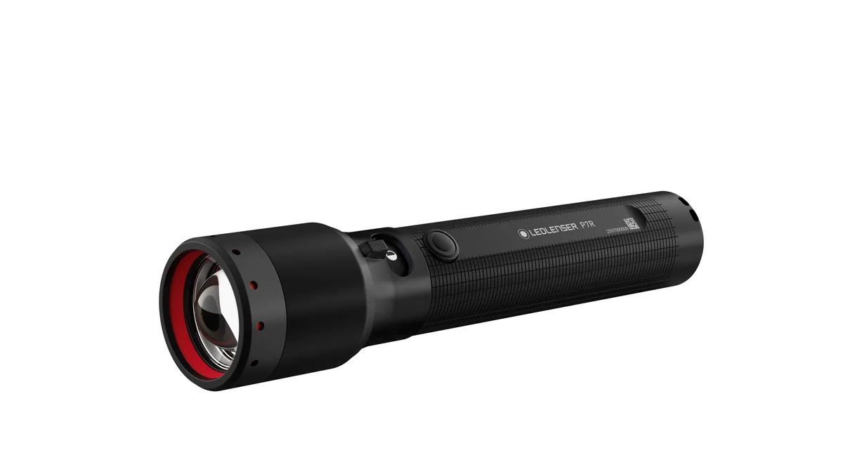 Lanterna de mão Ledlenser P7R preta